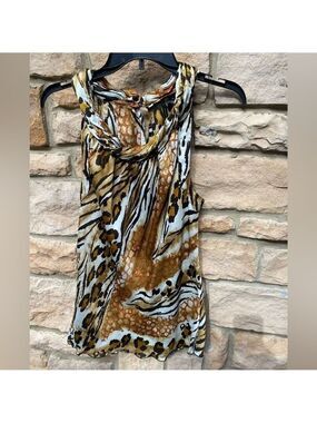 New Directions Sleeveless Blouse. black, brown, white, rust animal print EUC